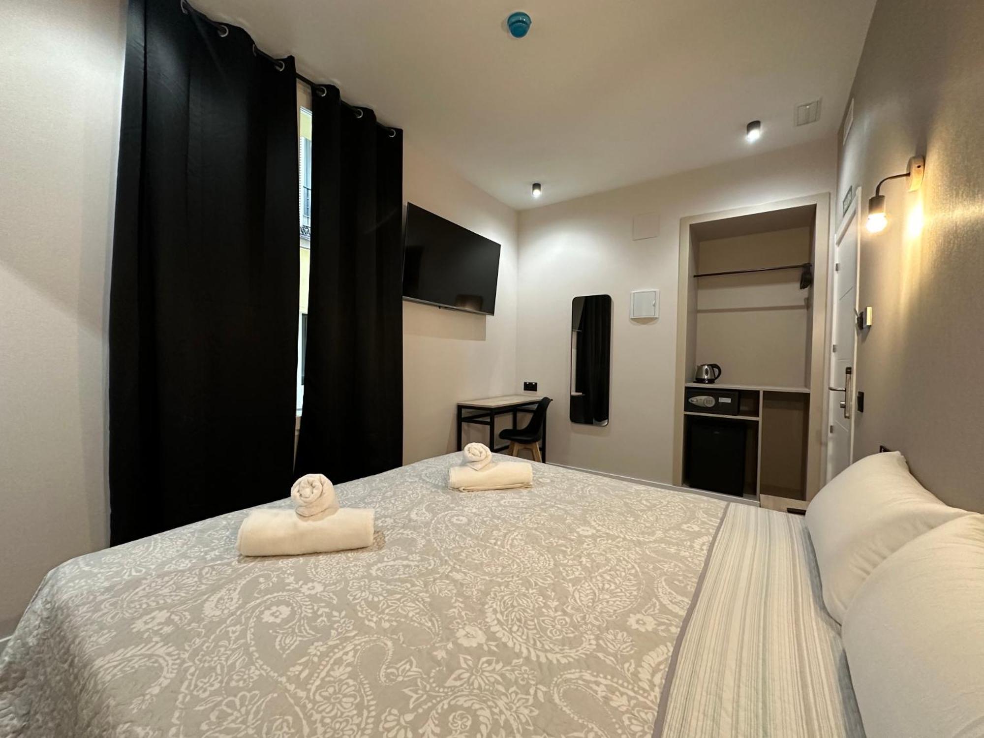 Cc Opera Suites Madrid Kültér fotó
