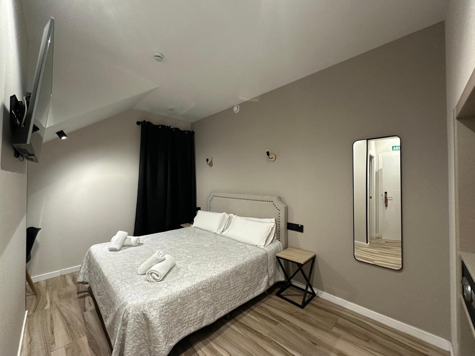 Cc Opera Suites Madrid Kültér fotó