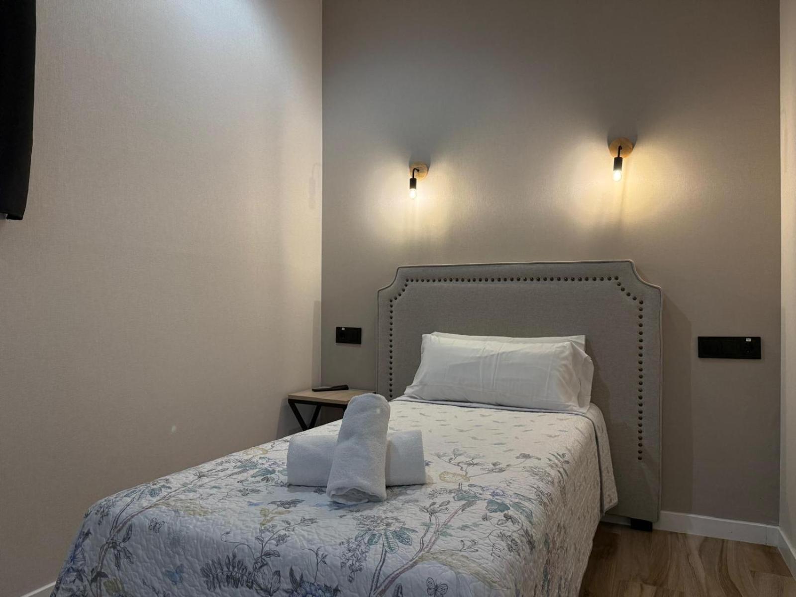 Cc Opera Suites Madrid Kültér fotó